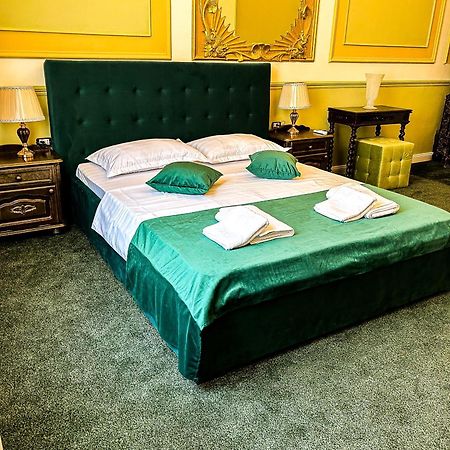 Hotel Boutique Casa Vermont บูคาเรสต์ ภายนอก รูปภาพ