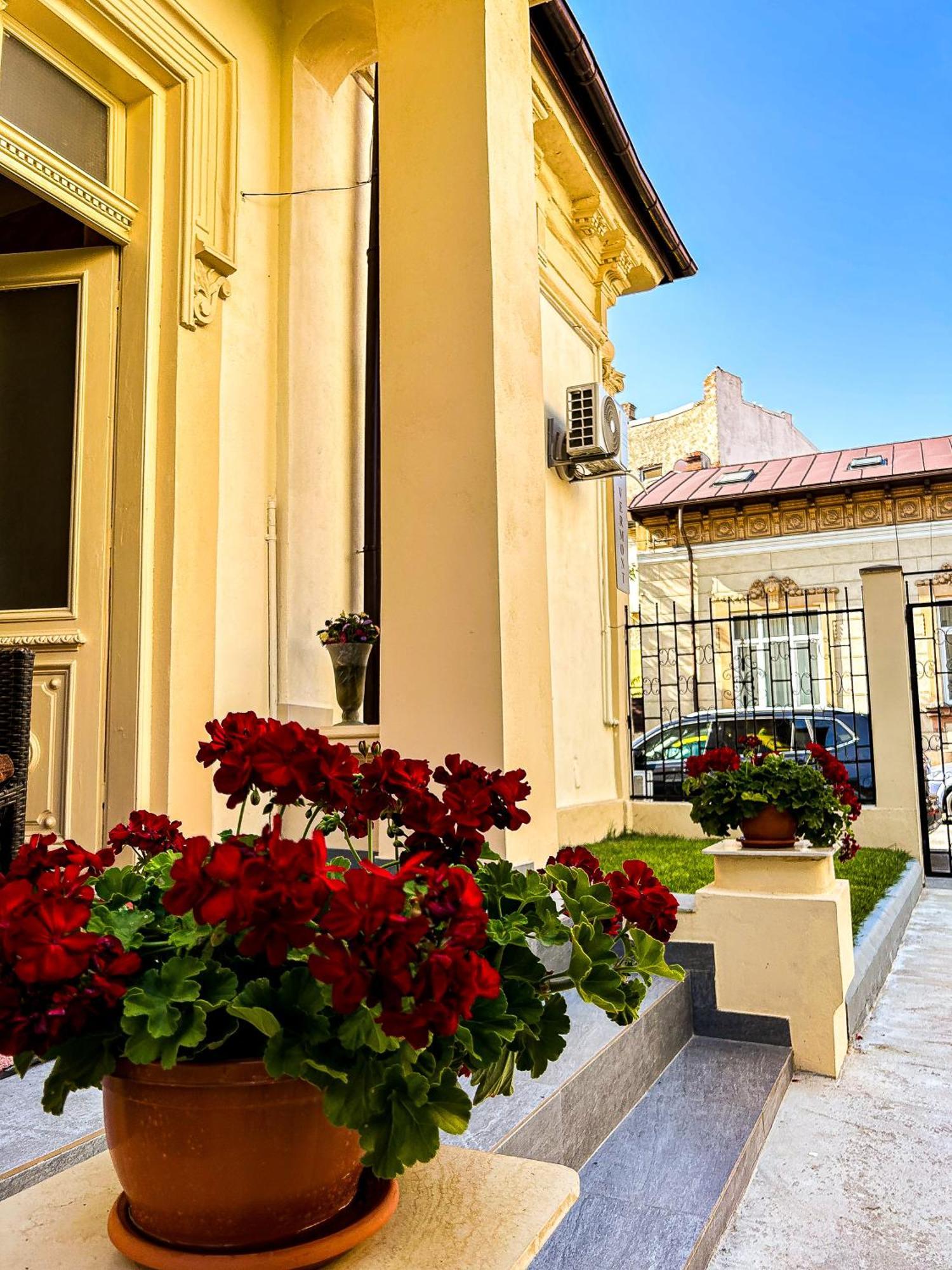 Hotel Boutique Casa Vermont บูคาเรสต์ ภายนอก รูปภาพ