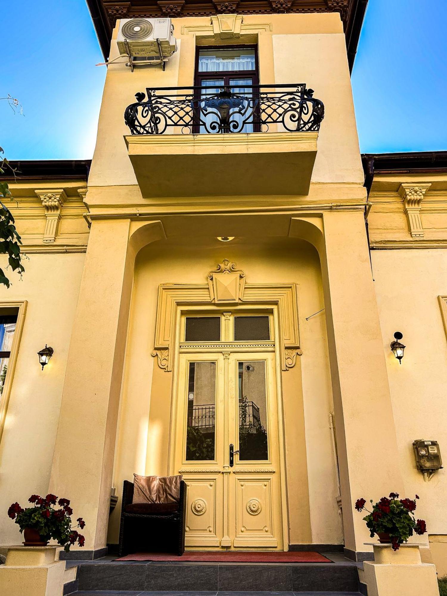 Hotel Boutique Casa Vermont บูคาเรสต์ ภายนอก รูปภาพ