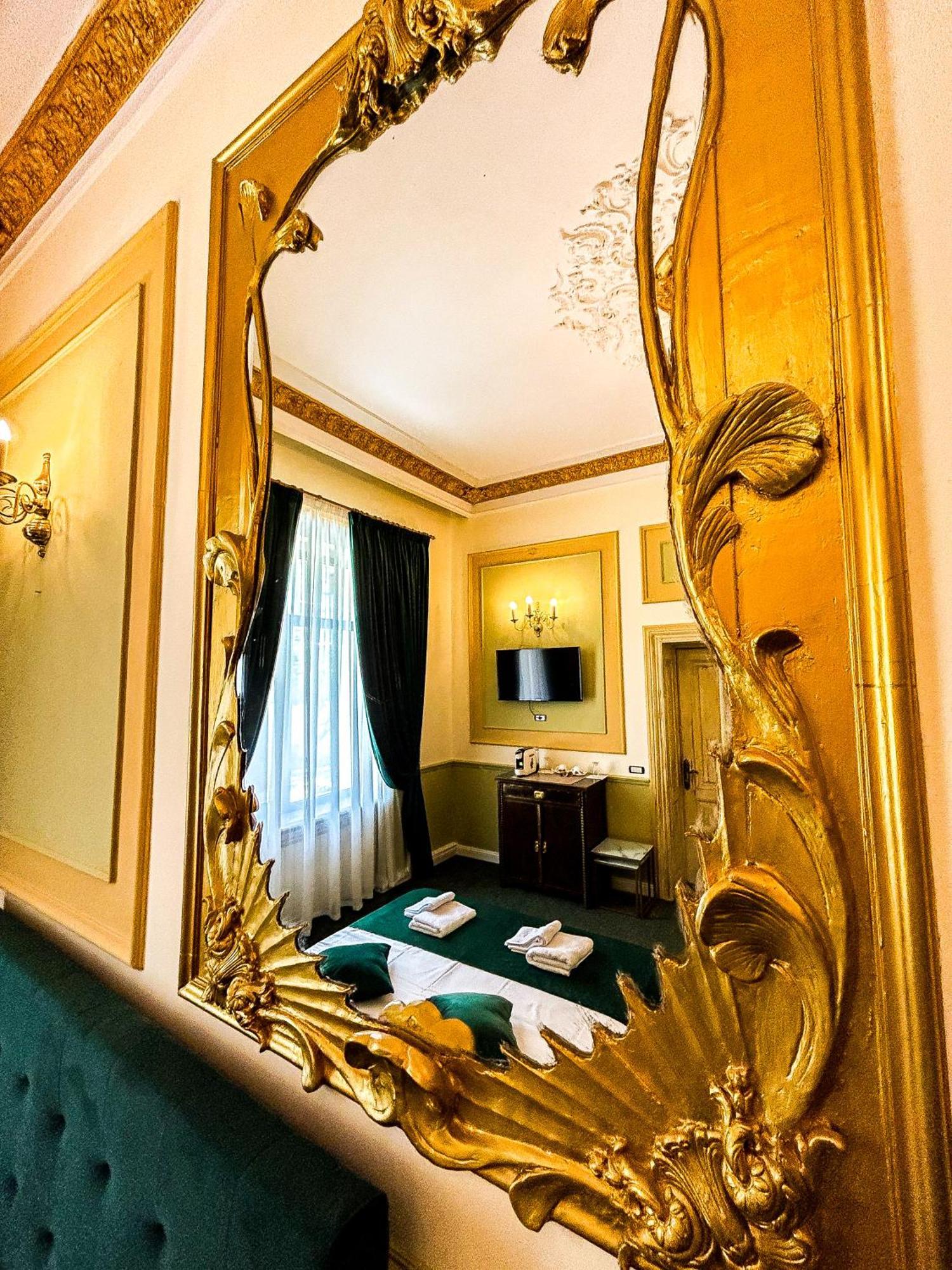 Hotel Boutique Casa Vermont บูคาเรสต์ ภายนอก รูปภาพ
