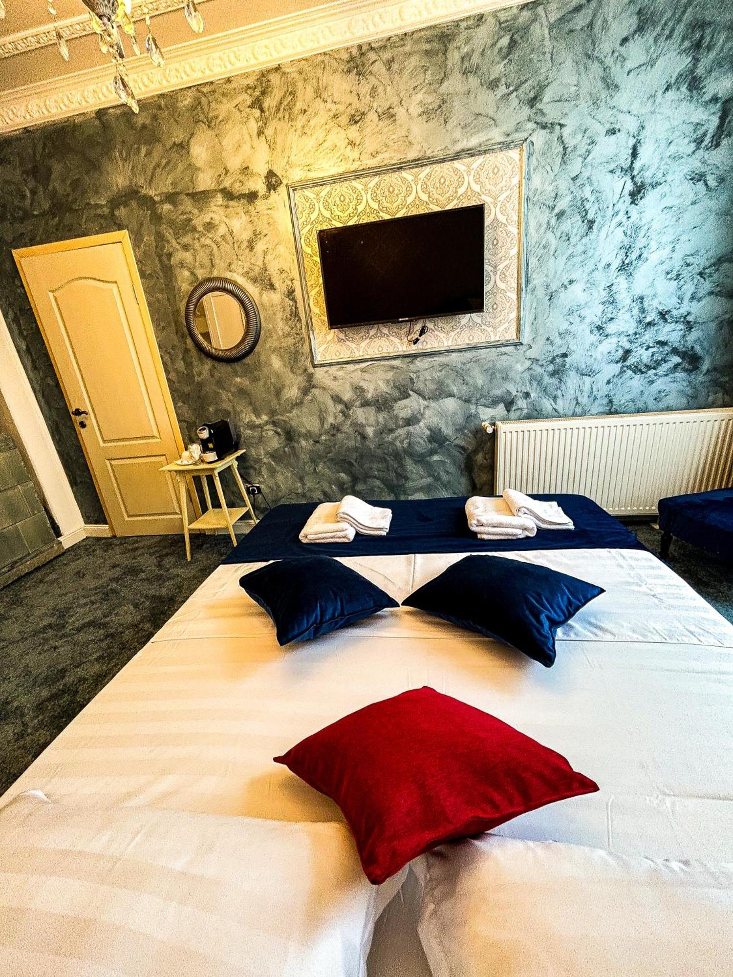Hotel Boutique Casa Vermont บูคาเรสต์ ภายนอก รูปภาพ