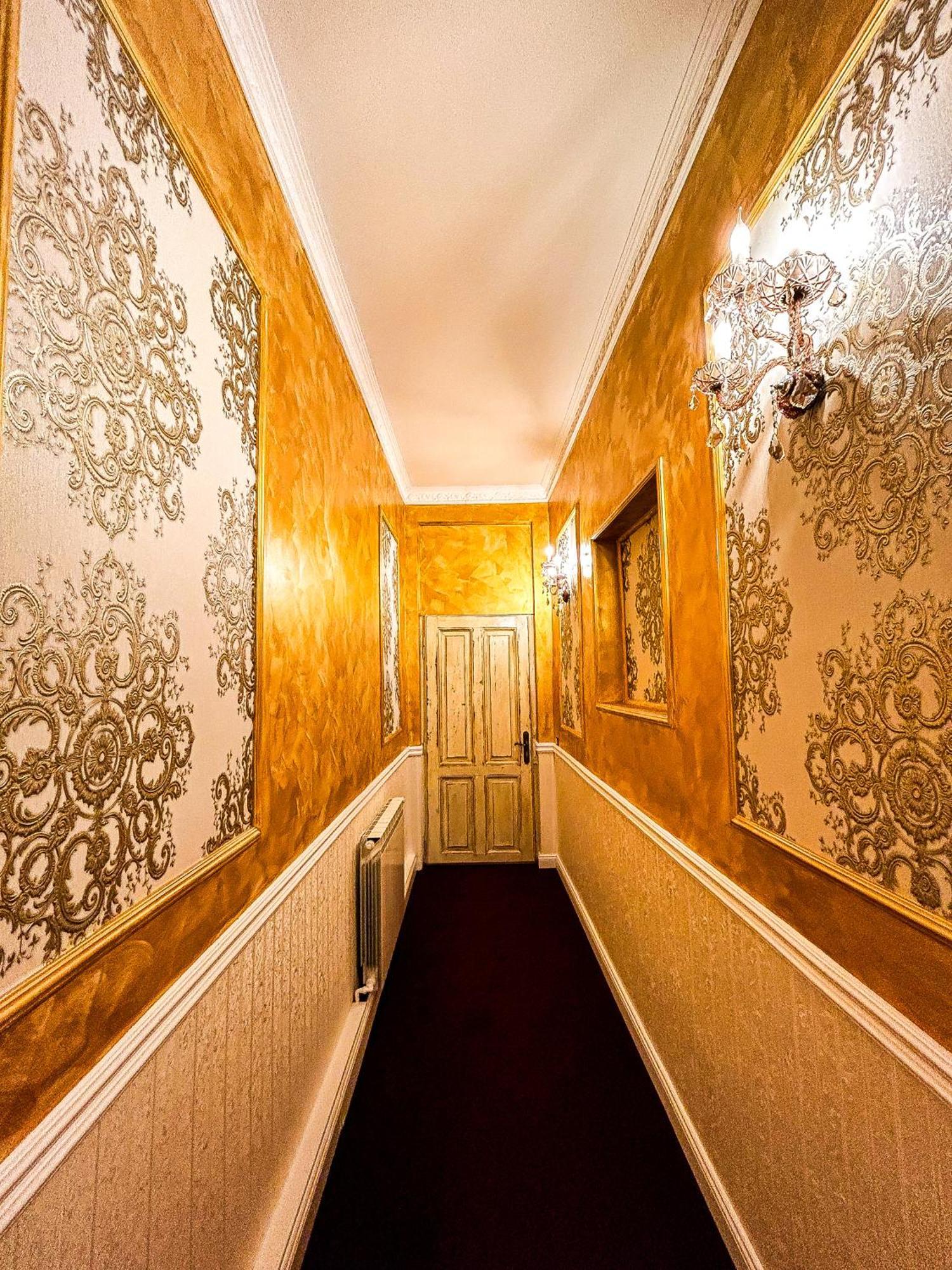 Hotel Boutique Casa Vermont บูคาเรสต์ ภายนอก รูปภาพ