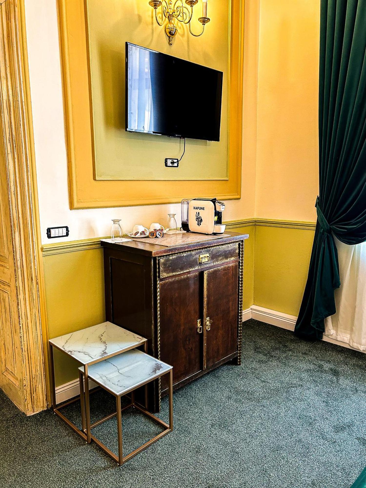 Hotel Boutique Casa Vermont บูคาเรสต์ ภายนอก รูปภาพ